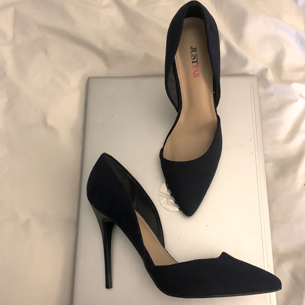 Blue suede heel